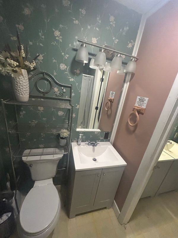 1423 S 3rd St - Photo 2 of 12