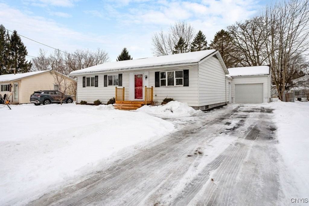 7867 Lancewood Dr - Photo 2 of 39