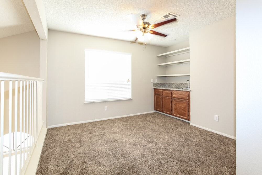 4421 Mcbride Dr - Photo 7 of 19