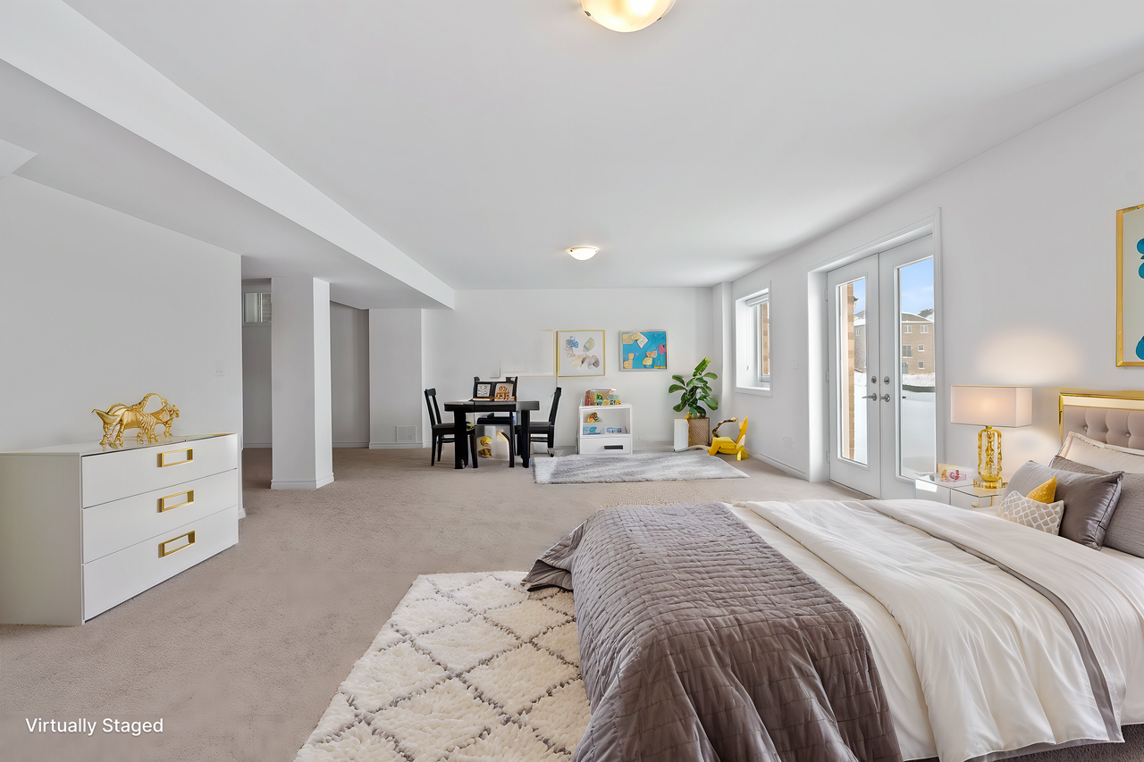 333 Moody St - Photo 3 of 6