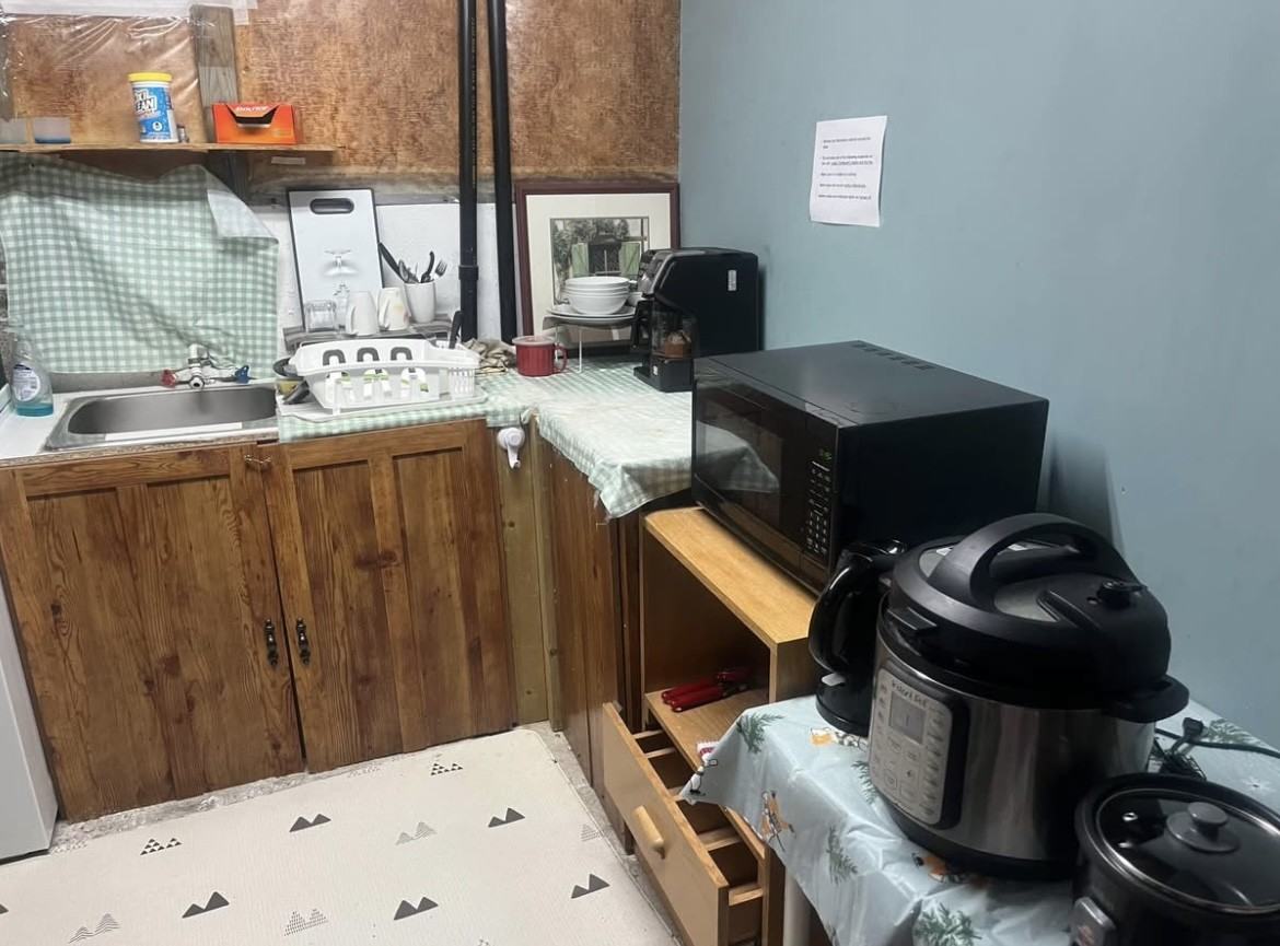 404 Nesbitt Road - Photo 3 of 4