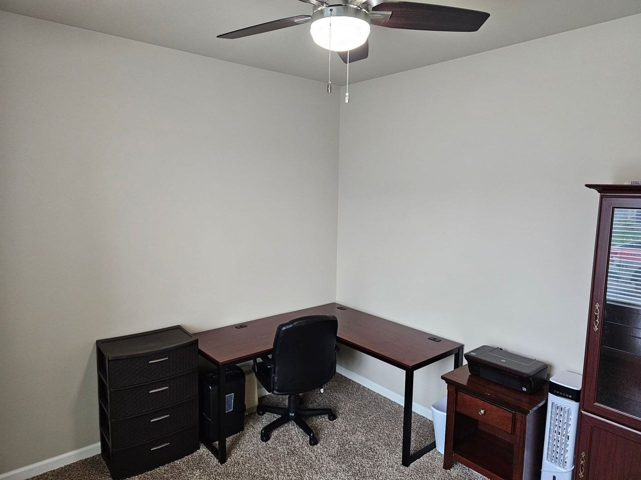 9940 Justman St Se - Photo 3 of 47