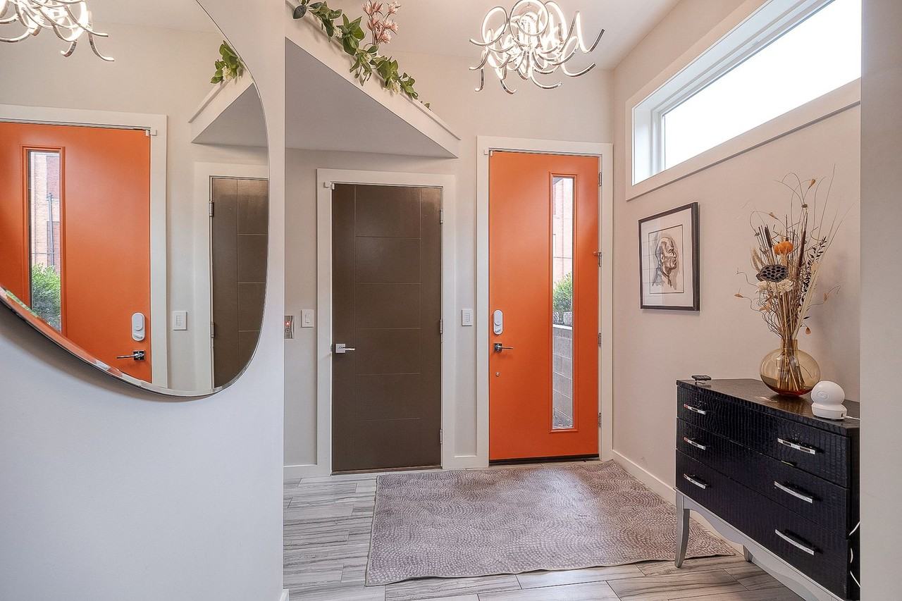 4820 Harrison St - Photo 2 of 27