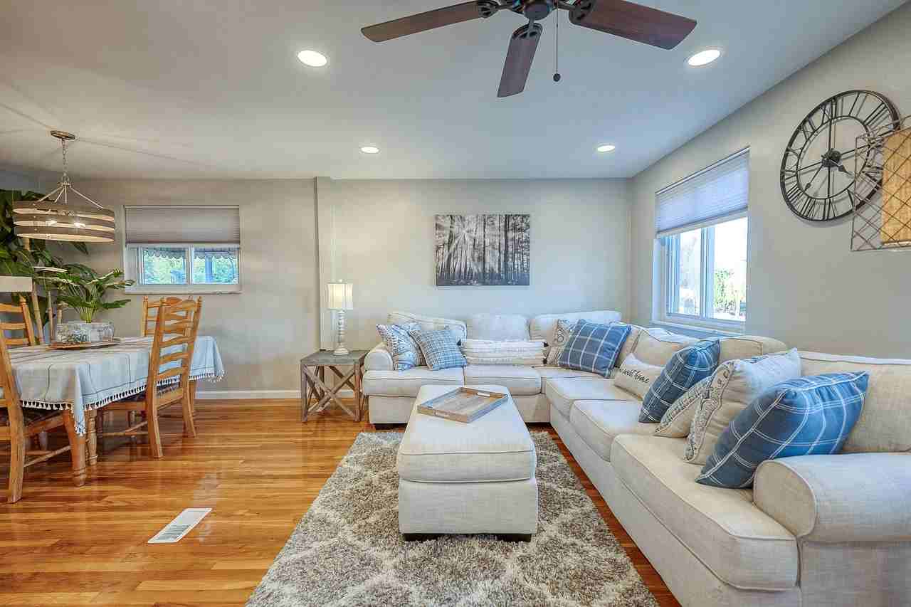 320 N Hamilton Ave - Photo 3 of 12