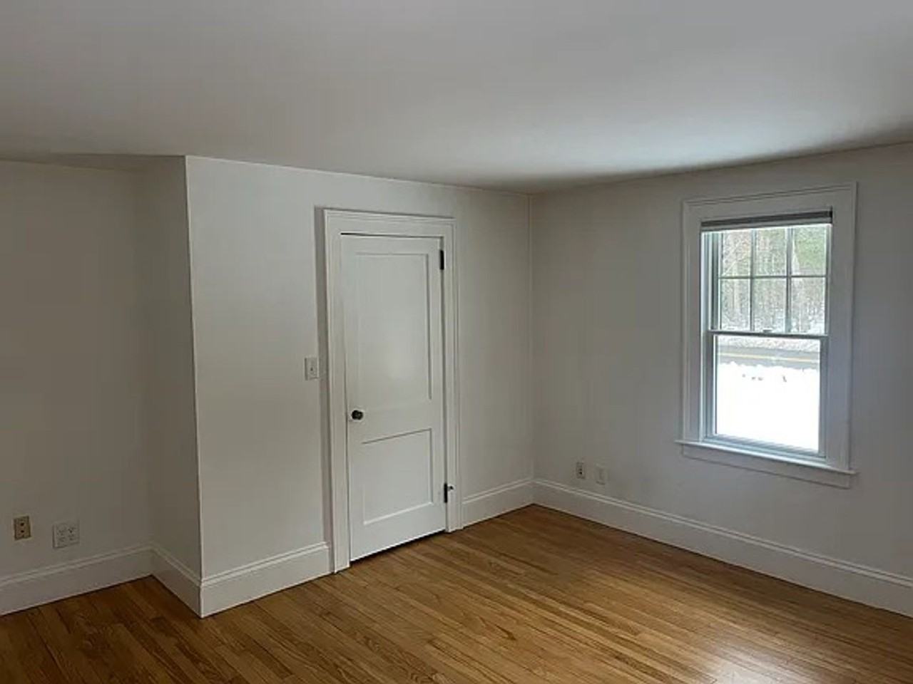 154 Old Main St - Photo 3 of 7