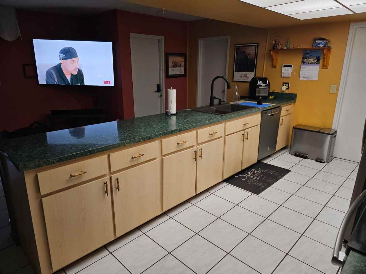 6761 NW 22nd St - Photo 3 of 20