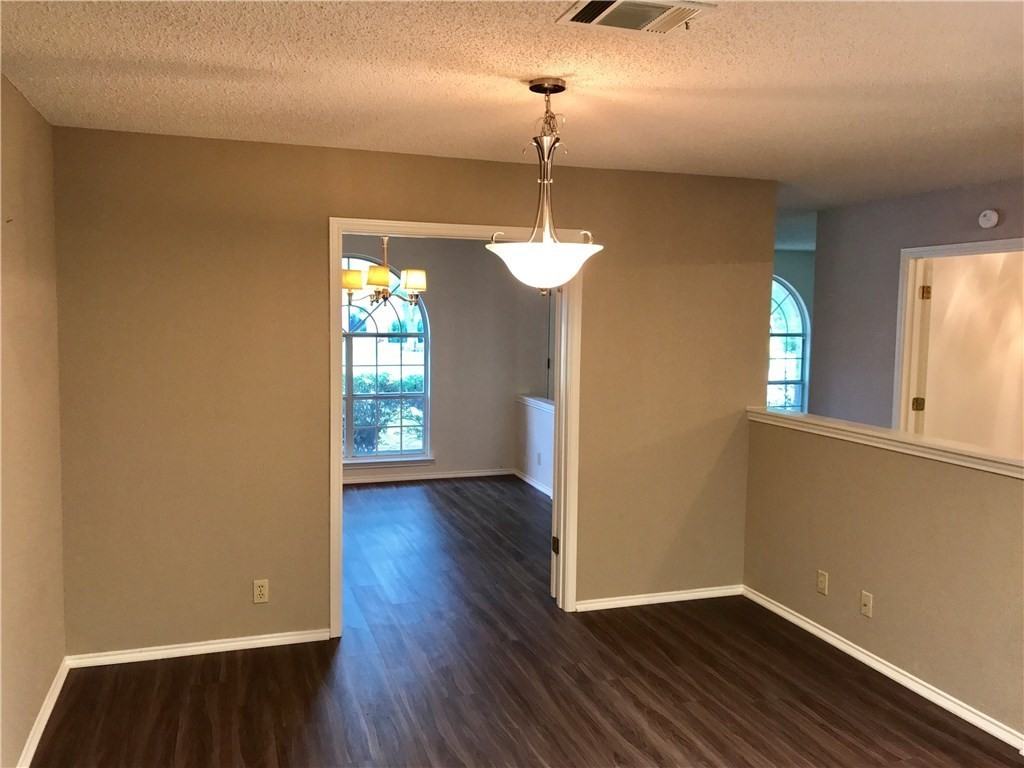 715 Camp Fire Trl - Photo 2 of 24