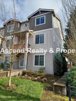 3156 Se Brookwood Ave - Photo 1 of 1