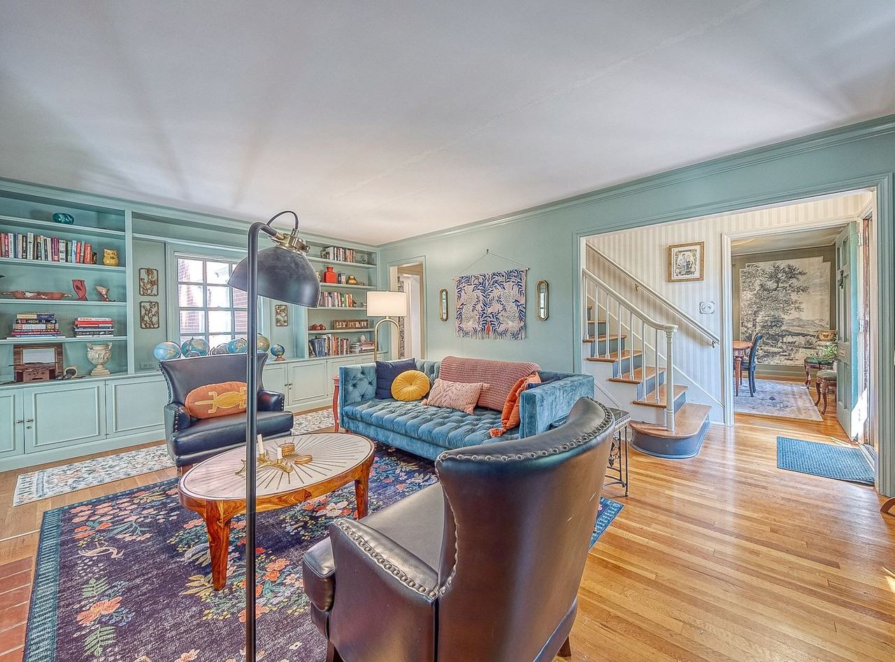 621 12th St - Photo 3 of 20