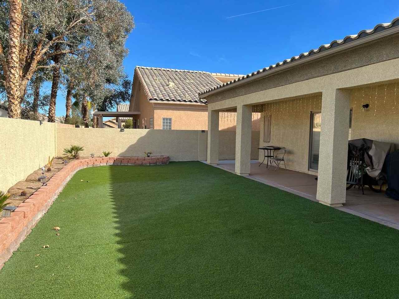 100 Cora Hills Ct - Photo 2 of 24