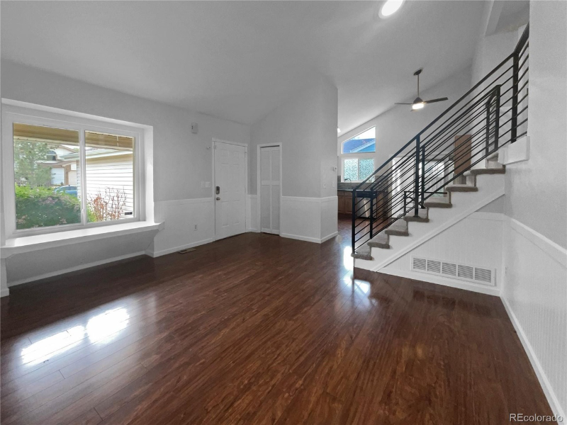 17905 E Bethany Dr - Photo 2 of 17