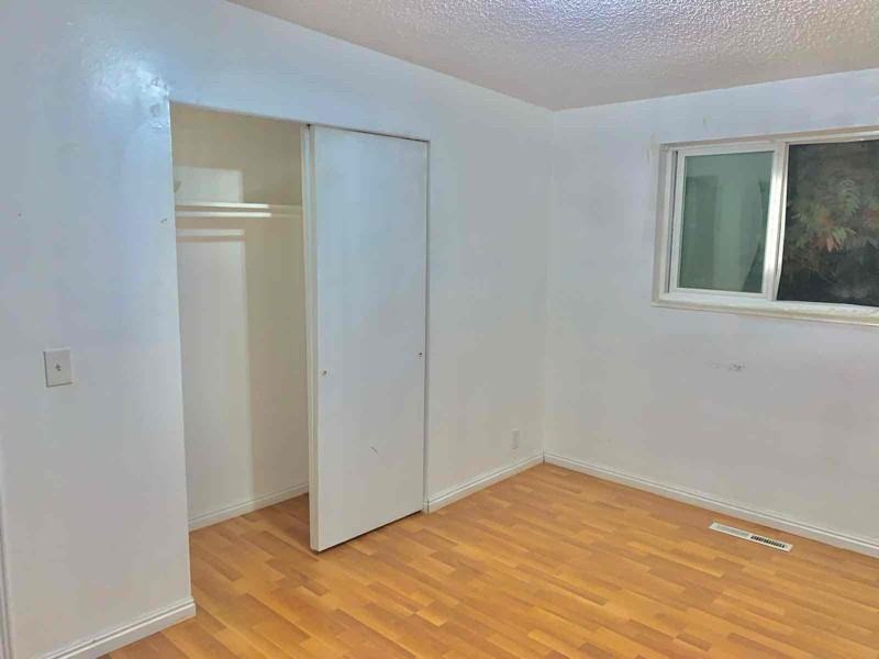 3670 Sw - Photo 5 of 7