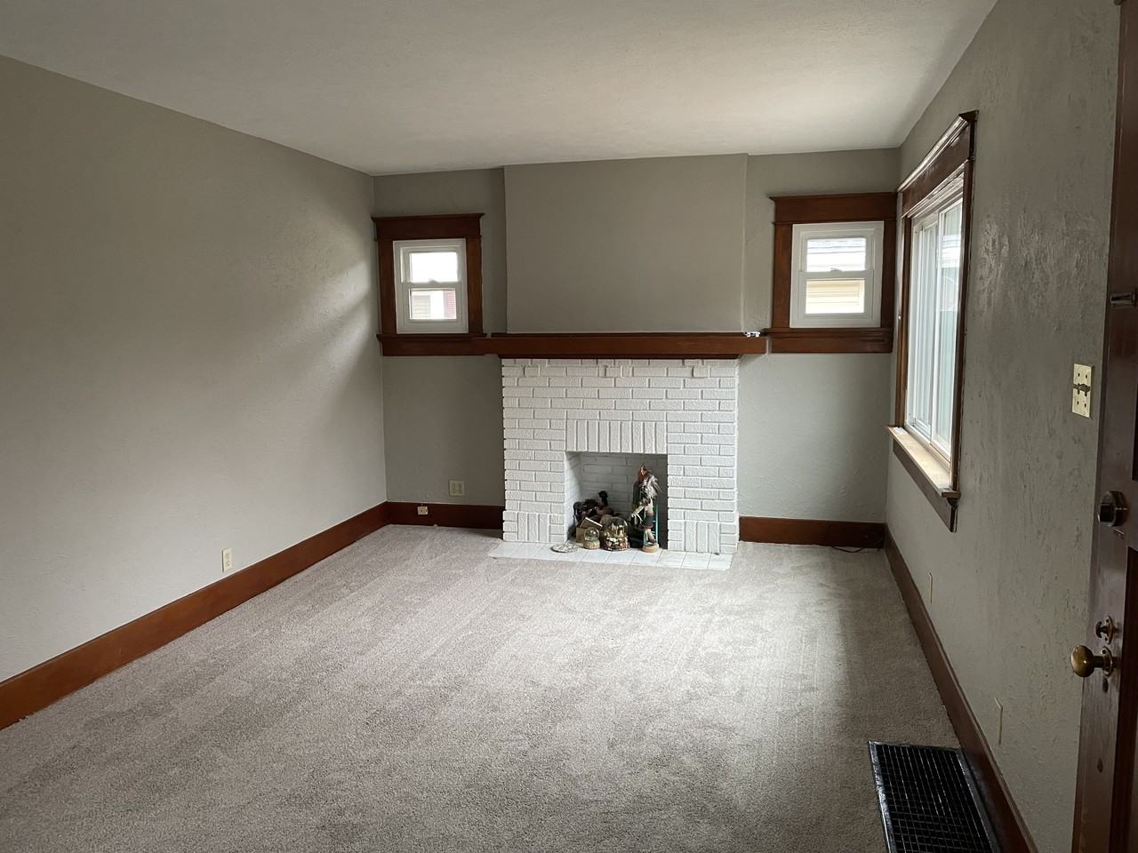 2031 Pershing Blvd #NA - Photo 3 of 14