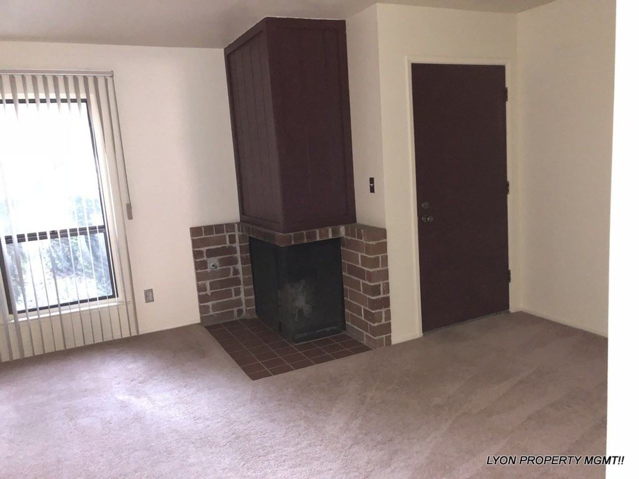 136 Touchstone Pl - Photo 6 of 13