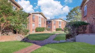1708 Jennifer Rd - Photo 1 of 1