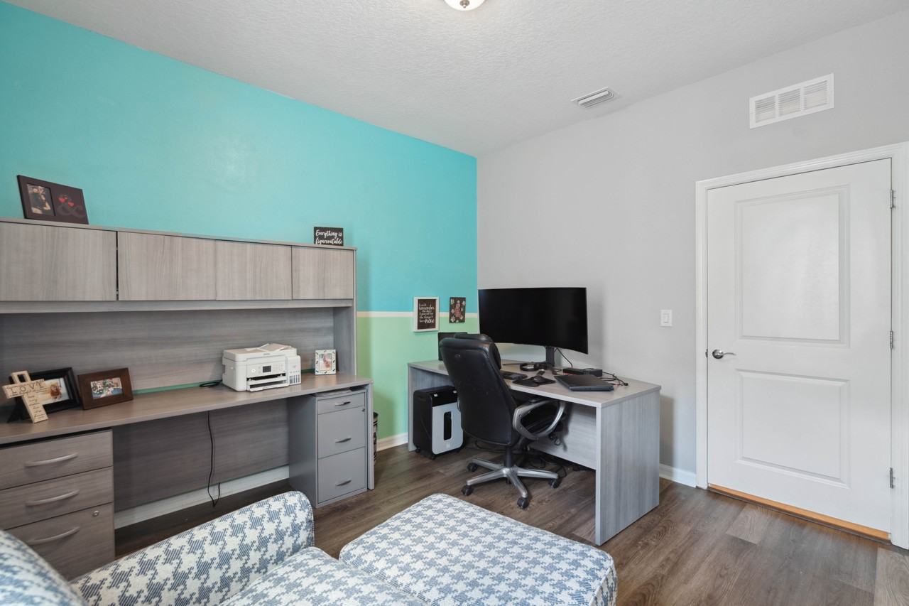 1189 Pipestone Pl - Photo 5 of 42