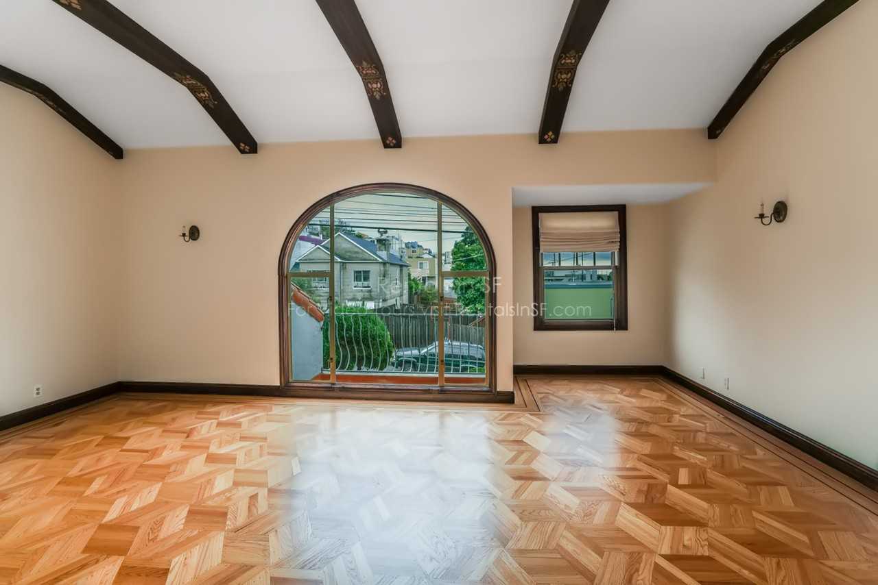 88 Mill St - Photo 3 of 21