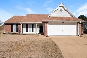 featured image of 10448 Maplebrook Ln
