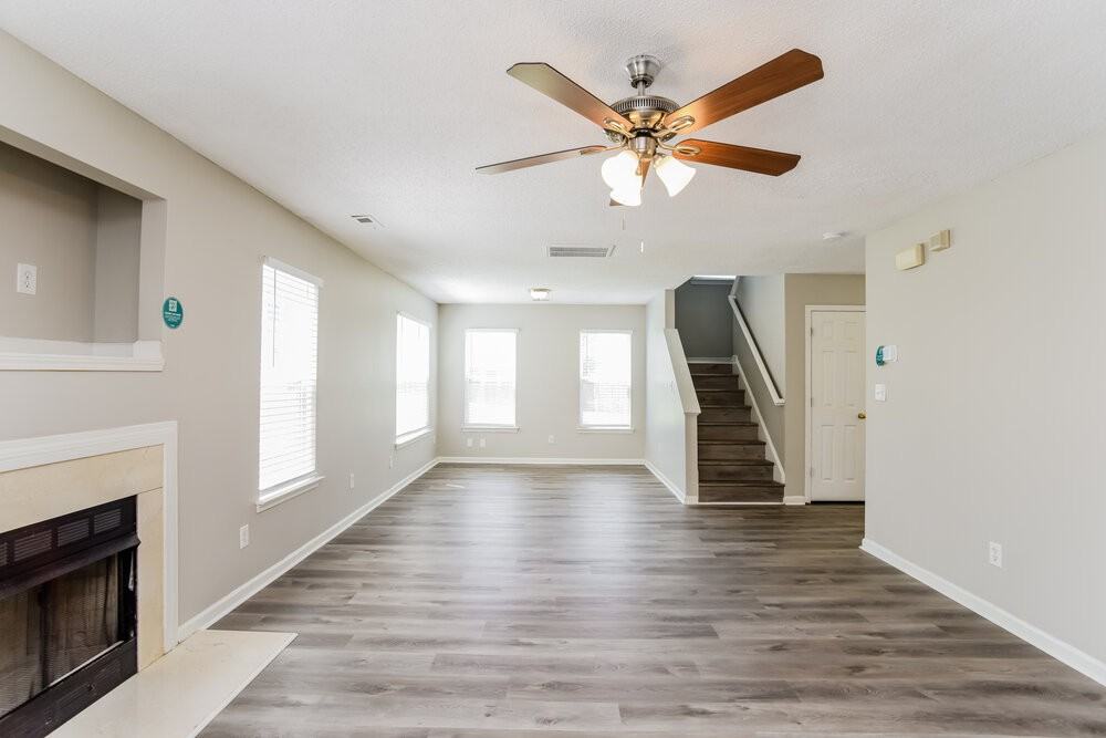 9530 Bradstreet Commons Way - Photo 6 of 17