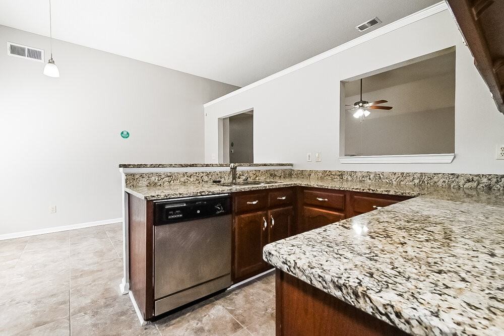 5621 Kayla Dr - Photo 7 of 16