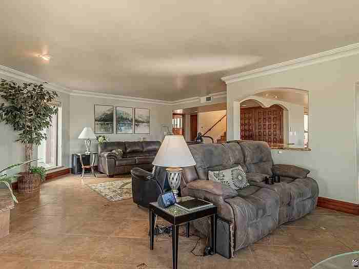 12172 E Via Loma Vis - Photo 2 of 7
