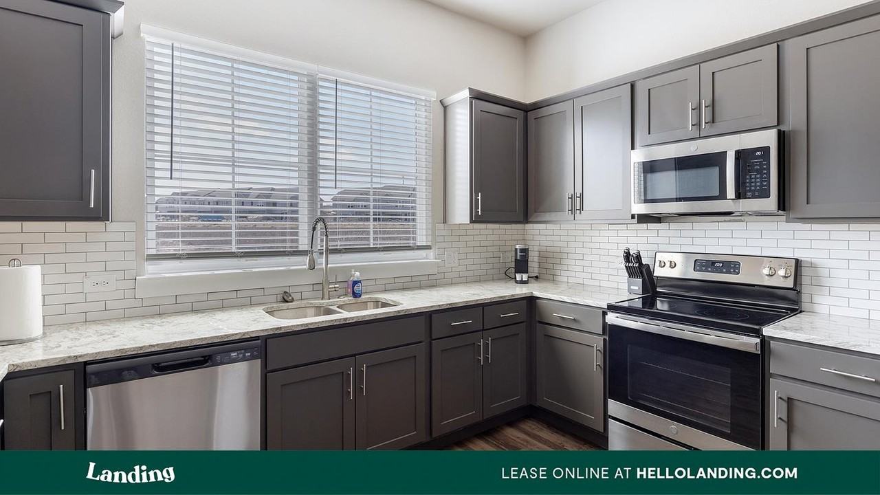 400 E BB Fielder Rd - Photo 2 of 50