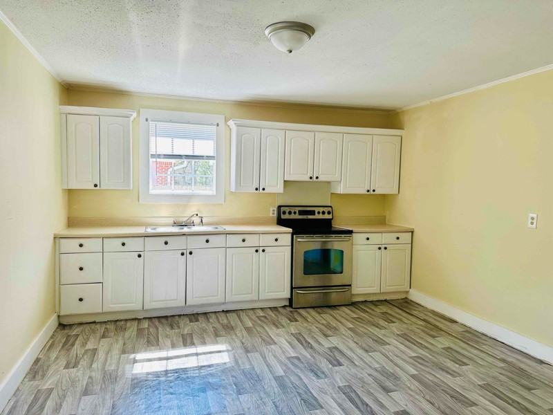 3220 Brown Rd - Photo 2 of 15