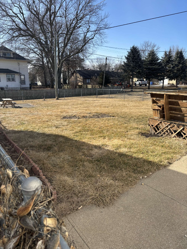 420 A Ave E - Photo 3 of 17