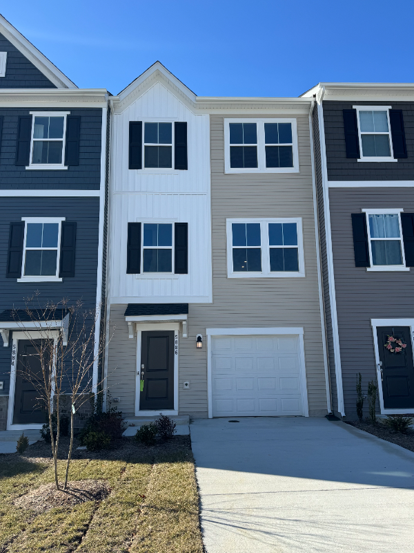 5886 Ginger Dr - Photo 2 of 20