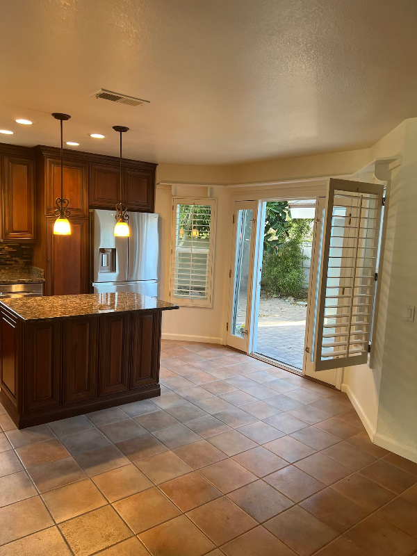 674 Springbrook N #28 - Photo 6 of 20