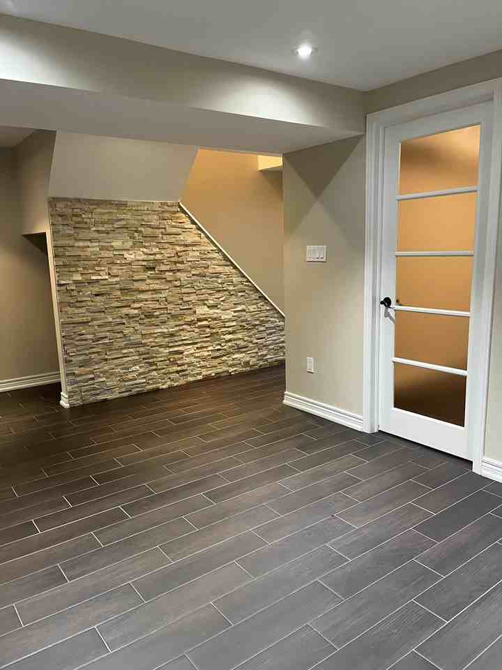 202 Thirtieth Street - Photo 3 of 10