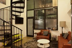 featured image of 489 Ellicott St