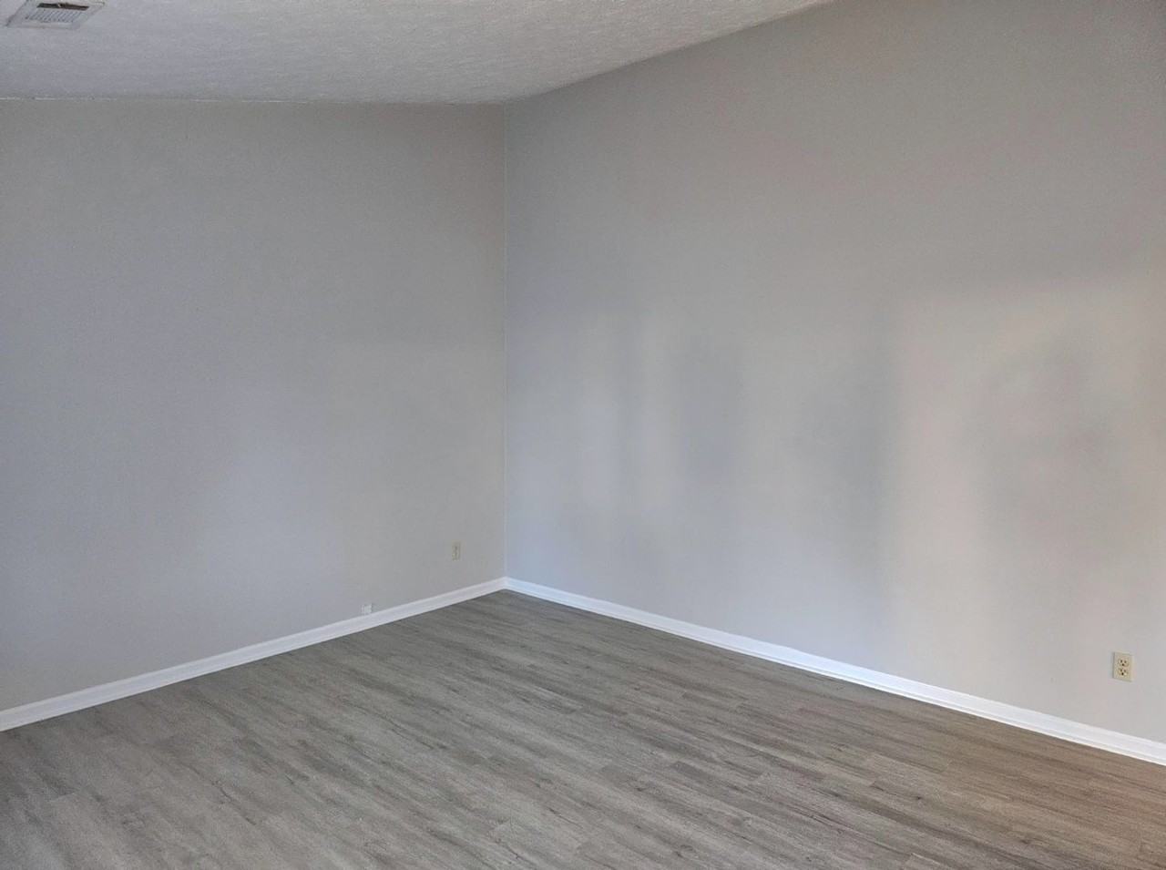 8147 Flamingo Dr - Photo 3 of 28