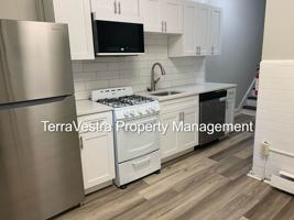 featured image of 2011 Woodlynne Avenue