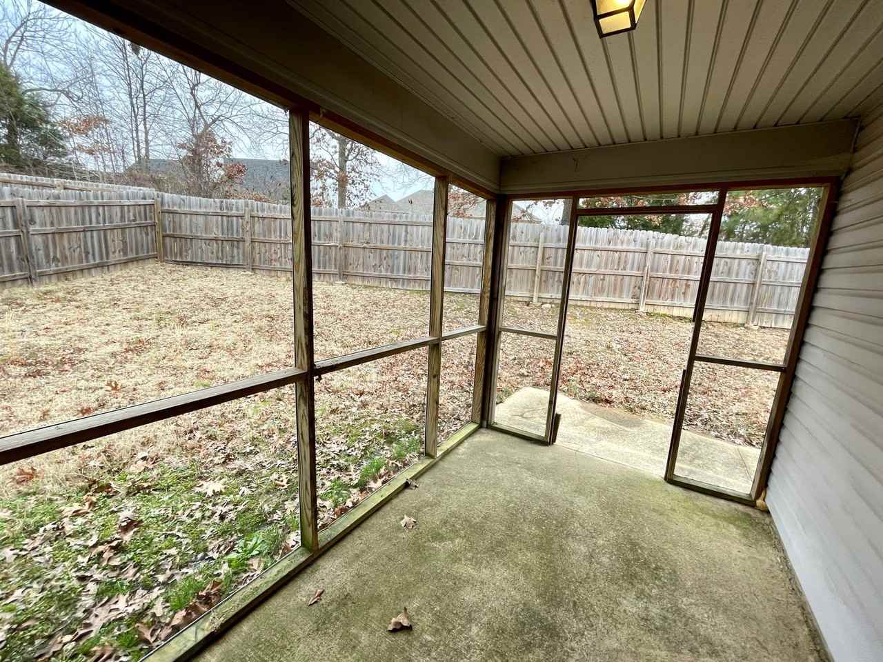 4708 Judes Park - Photo 2 of 24