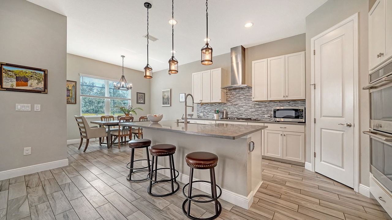 6325 Rivo Lakes Blvd - Photo 2 of 38