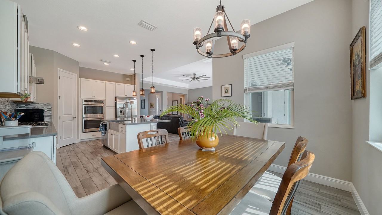 6325 Rivo Lakes Blvd - Photo 7 of 38