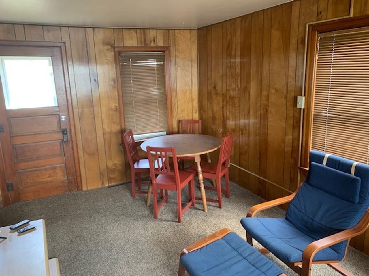 700 Woodland Ave Sw - Photo 4 of 12