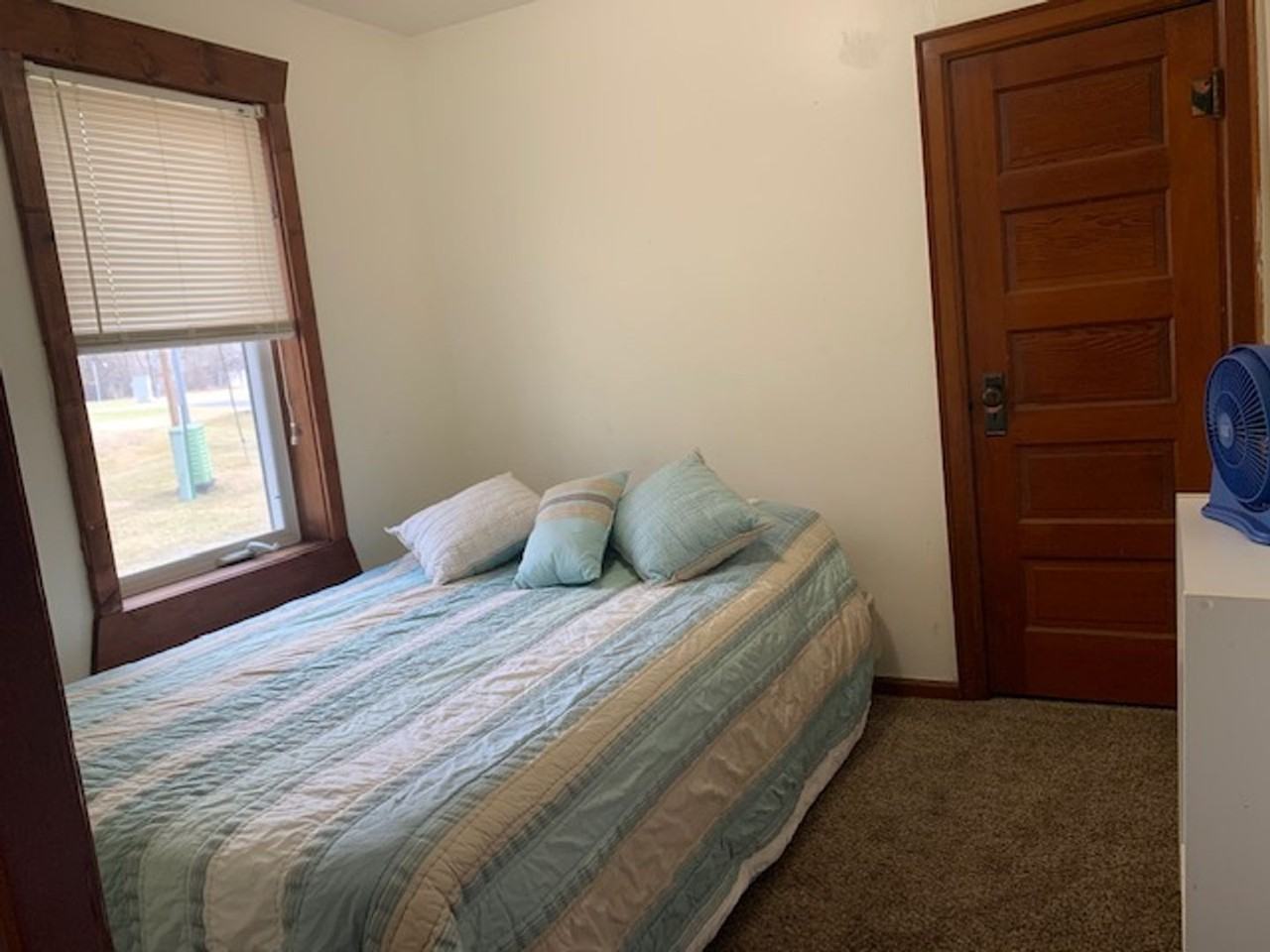 700 Woodland Ave Sw - Photo 5 of 12