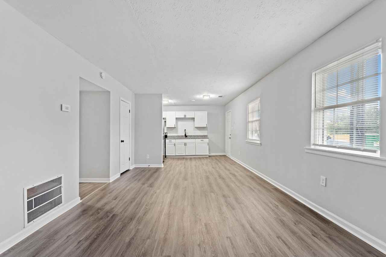 7830 North McDonough Street #A4 - Photo 6 of 13