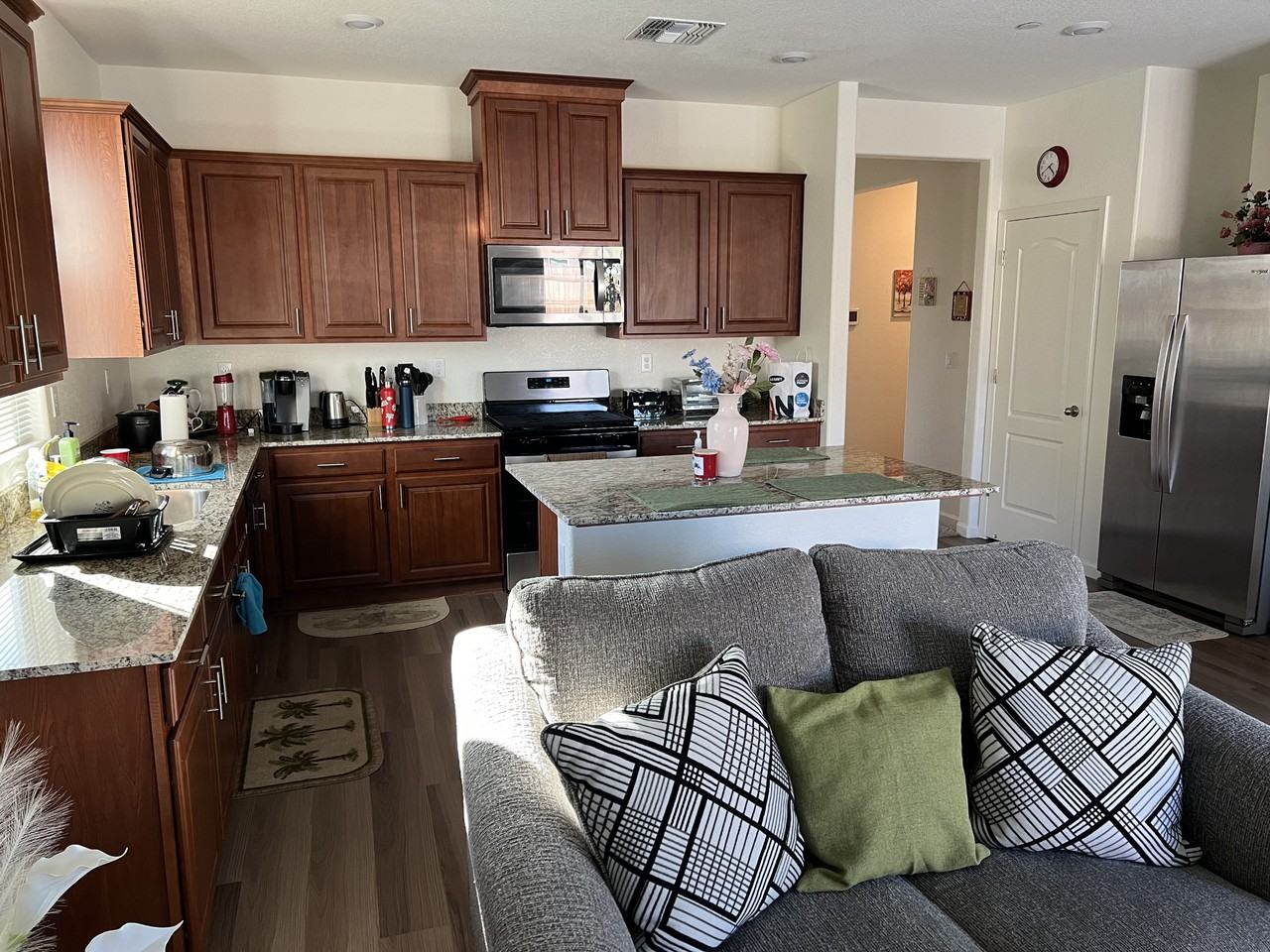 10424 Skynyrd Way #NA - Photo 4 of 16