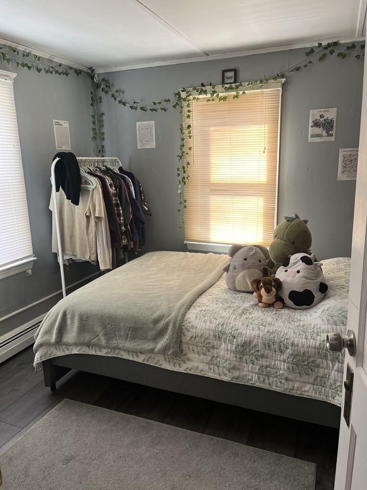 52 Lawrence St #1stFL - Photo 5 of 19