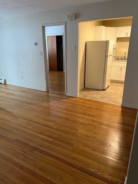 300 Highland Avenue #b - Photo 5 of 8