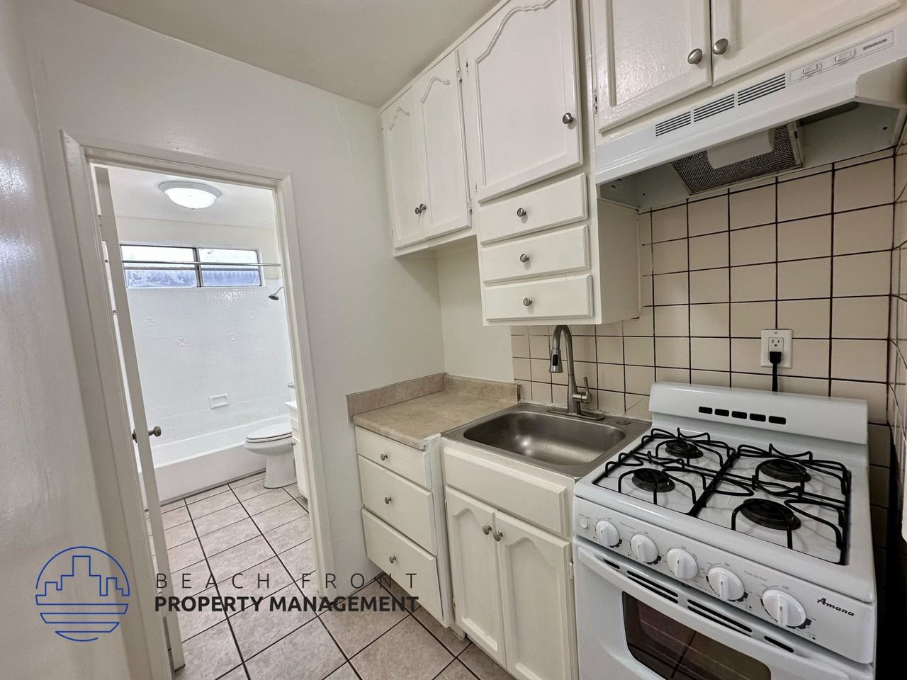 1495 W. 29th St. - Photo 6 of 9