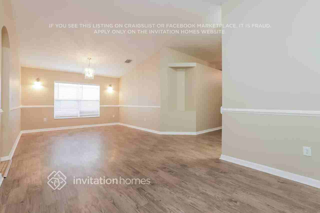 7645 Nottinghill Sky Dr - Photo 4 of 18