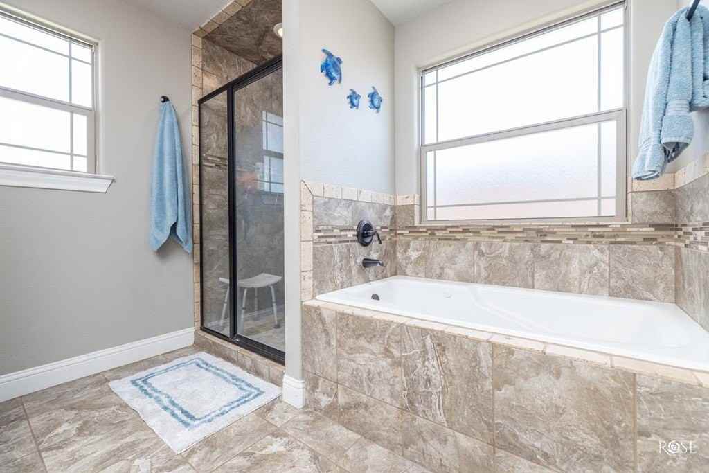 5706 Stratford Ct - Photo 5 of 5