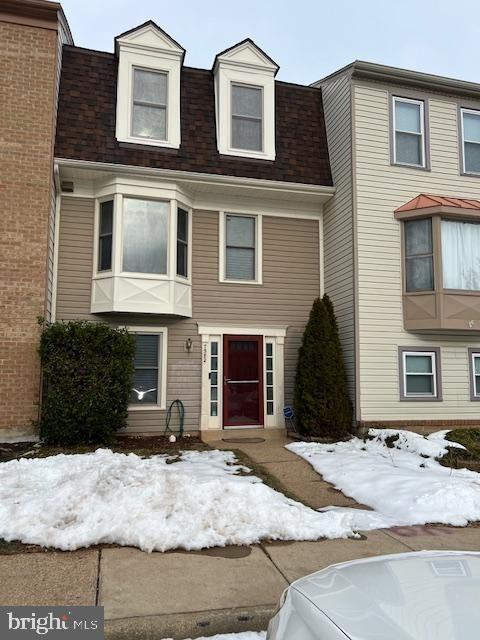7382 Rokeby Dr - Photo 2 of 19