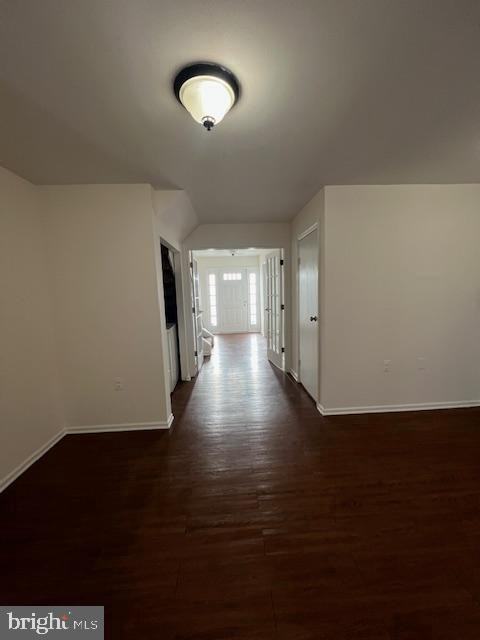7382 Rokeby Dr - Photo 3 of 19