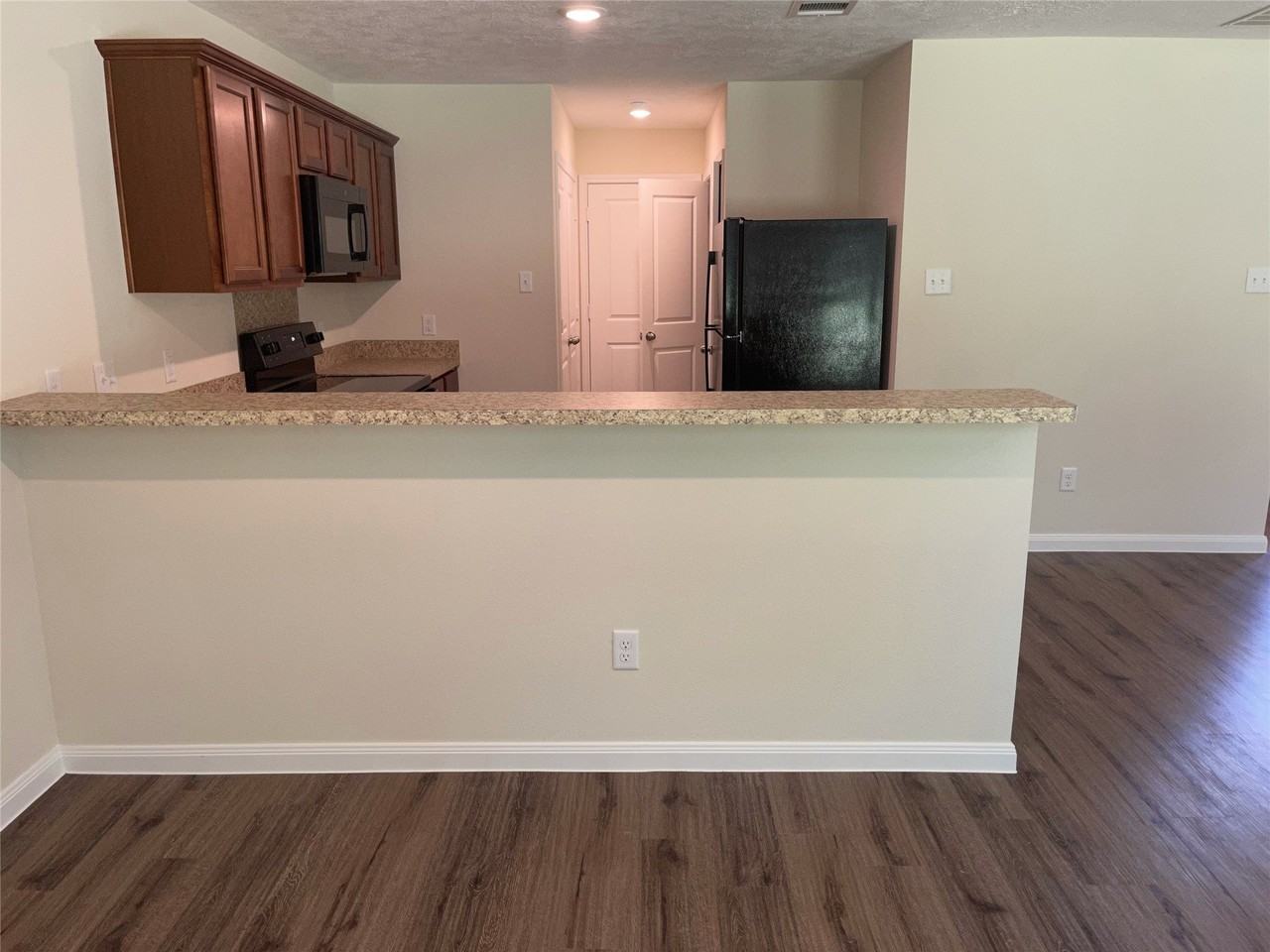 14990 Austin Rd - Photo 7 of 36