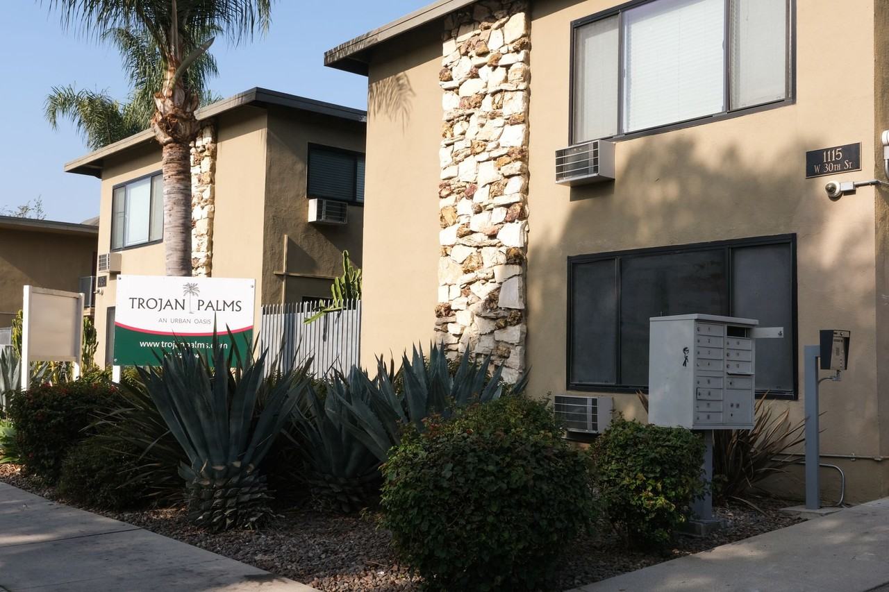 Trojan Palms - Photo 7 of 33